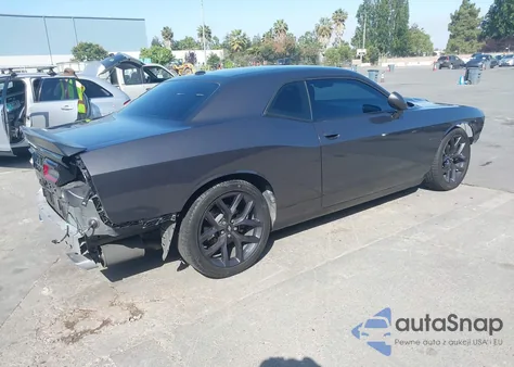 2019 Dodge Challenger R/T z USA, uszkodzony, nr VIN 2C3CDZBT9KH659551
